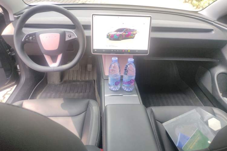 Used Tesla Model 3 2023 Rear-Wheel-Drive Version Center Console
