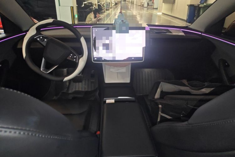 Used Tesla Model 3 2023 Rear-Wheel-Drive Version Center Console
