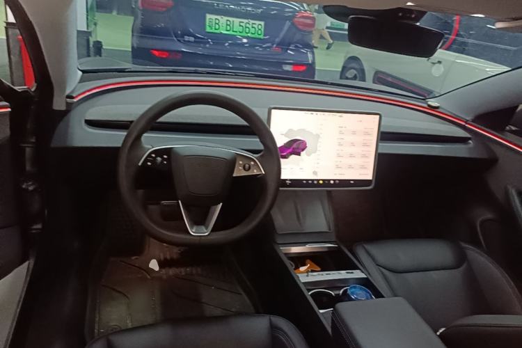 Used Tesla Model 3 2023 Rear-Wheel-Drive Version Center Console
