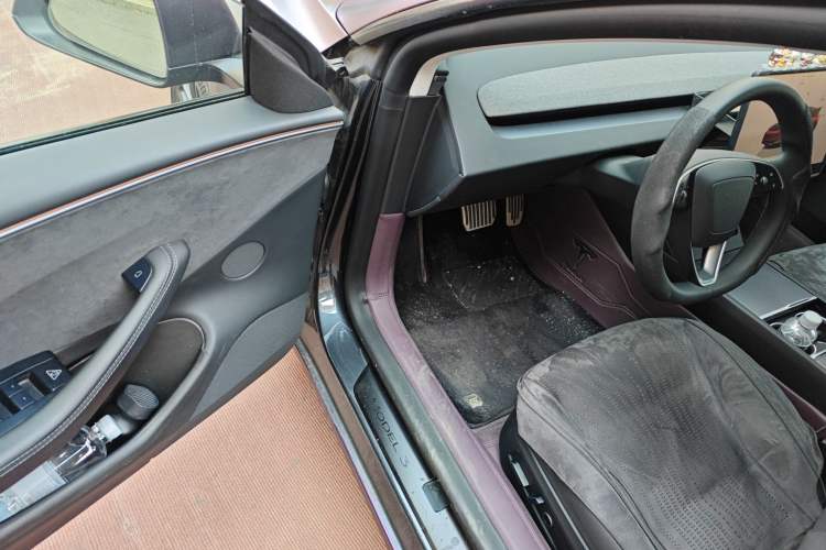 Used Tesla Model 3 2023 Long-Range All-Wheel-Drive Version Driver Seat