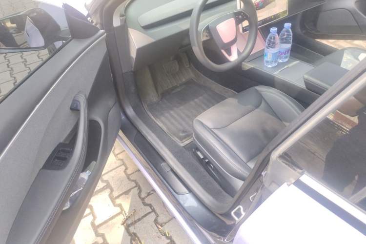 Used Tesla Model 3 2023 Rear-Wheel-Drive Version Driver Seat
