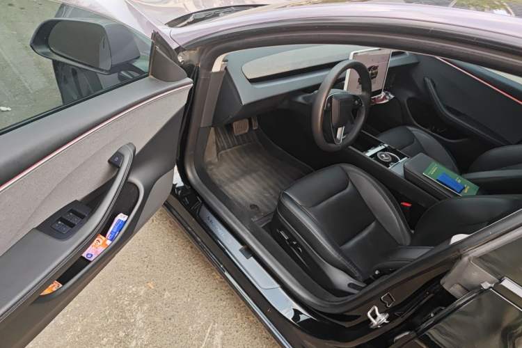 Used Tesla Model 3 2023 Rear-Wheel-Drive Version Driver Seat