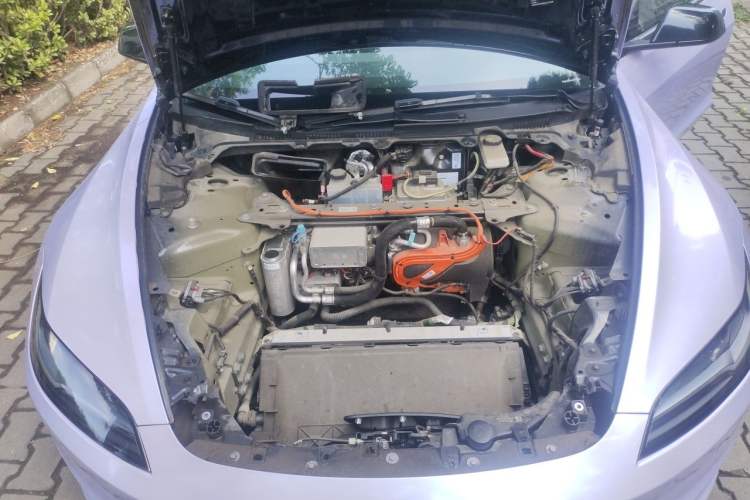 Used Tesla Model 3 2023 Rear-Wheel-Drive Version Engine Bay
