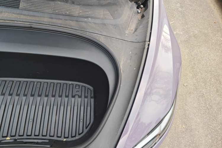 Used Tesla Model 3 2023 Rear-Wheel-Drive Version Engine Bay Left