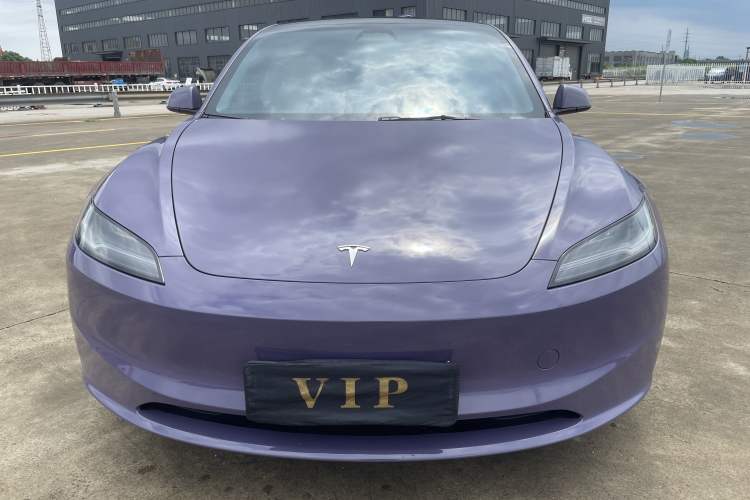 Used Tesla Model 3 2023 Rear-Wheel-Drive Version Exterior 4