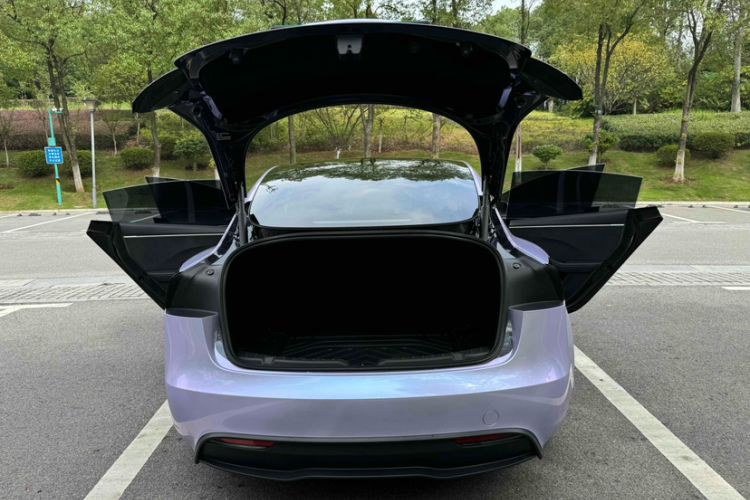 Used Tesla Model 3 2023 Long-Range All-Wheel-Drive Version Exterior 5