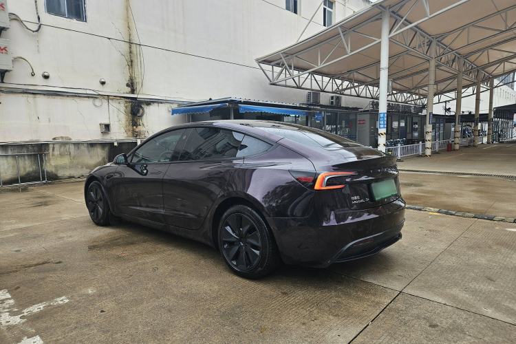 Used Tesla Model 3 2023 Long-Range All-Wheel-Drive Version Exterior 9
