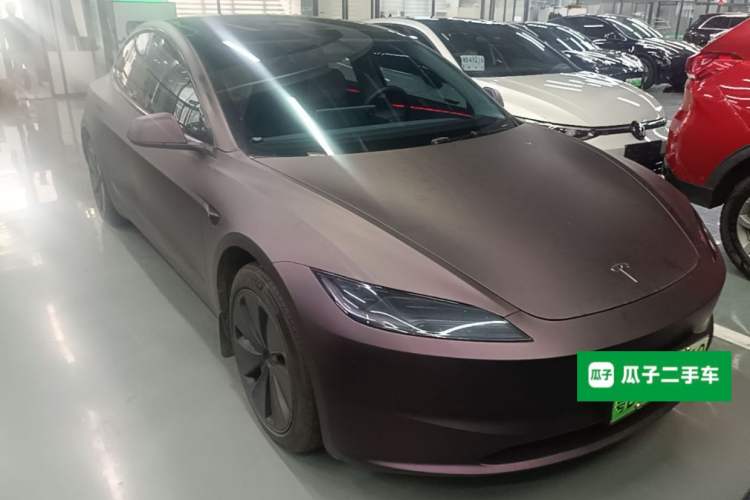 Used Tesla Model 3 2023 Rear-Wheel-Drive Version Front Right 45 Deg