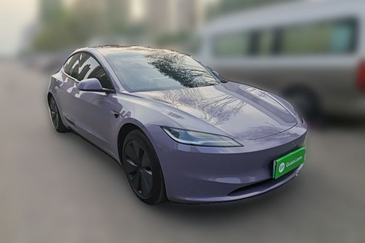 Used Tesla Model 3 2023 Rear-Wheel-Drive Version Front Right 45 Deg