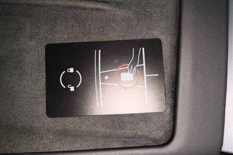 Used Tesla Model 3 2023 Rear-Wheel-Drive Version Interior 1