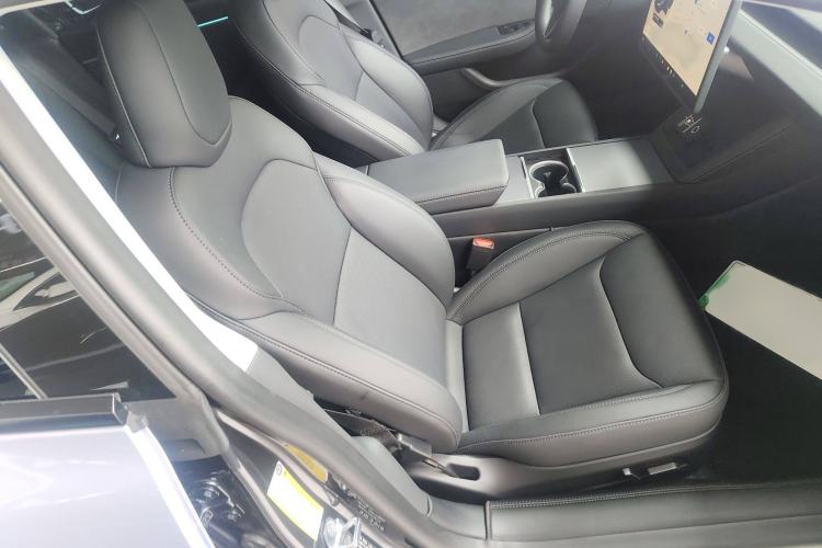 Used Tesla Model 3 2023 Long-Range All-Wheel-Drive Version Right Front Seat