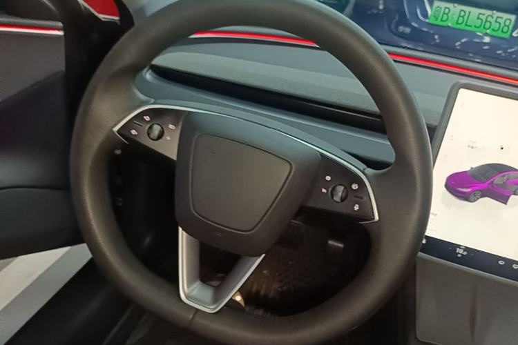 Used Tesla Model 3 2023 Rear-Wheel-Drive Version Steering Wheel