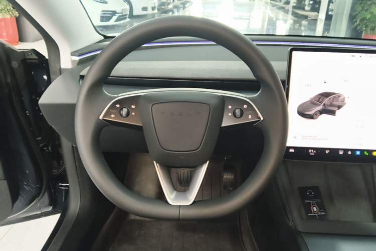 Used Tesla Model 3 2023 Rear-Wheel-Drive Version Steering Wheel
