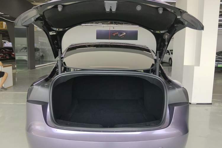 Used Tesla Model 3 2023 Rear-Wheel-Drive Version Trunk