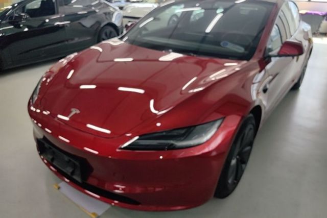 Used Tesla Model 3 2023 Rear-Wheel-Drive Version