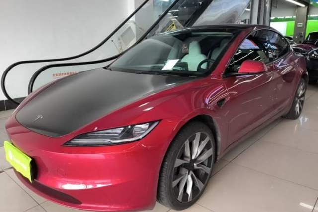 Used Tesla Model 3 2023 Long-Range All-Wheel-Drive Version
