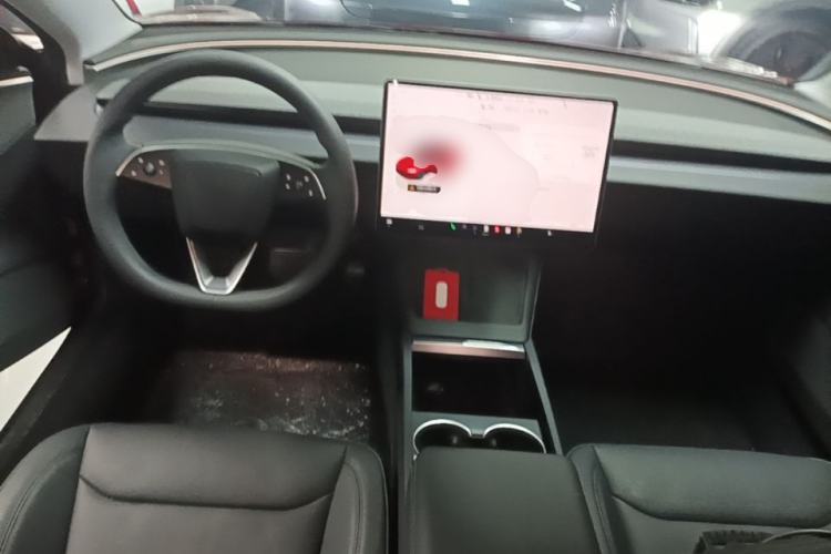 Used Tesla Model 3 2023 Rear-Wheel-Drive Version Center Console