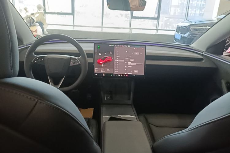 Used Tesla Model 3 2023 Long-Range All-Wheel-Drive Version Center Console