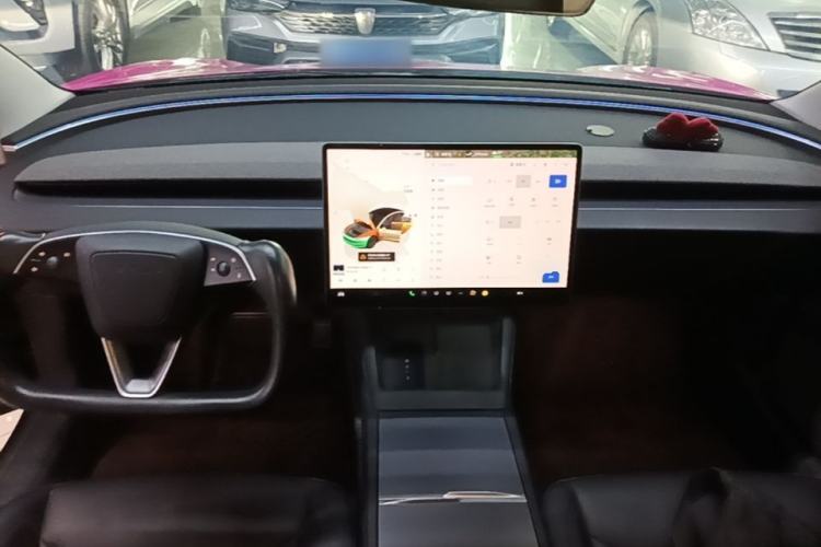 Used Tesla Model 3 2023 Rear-Wheel-Drive Version Center Console