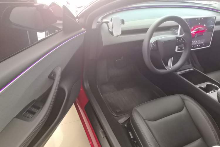 Used Tesla Model 3 2023 Rear-Wheel-Drive Version Driver Seat