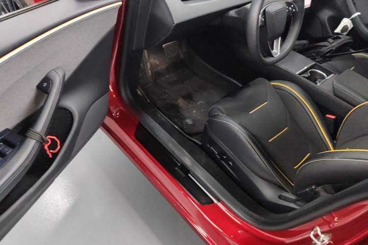Used Tesla Model 3 2023 Rear-Wheel-Drive Version Driver Seat