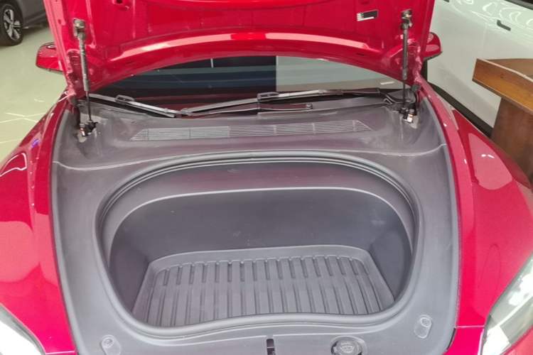 Used Tesla Model 3 2023 Rear-Wheel-Drive Version Engine Bay