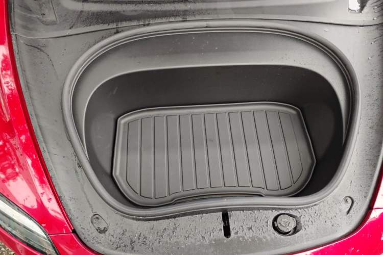 Used Tesla Model 3 2023 Rear-Wheel-Drive Version Engine Bay