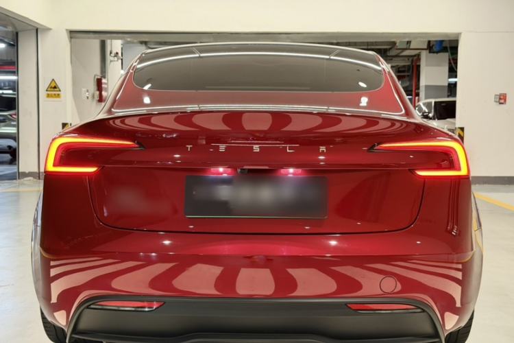 Used Tesla Model 3 2023 Rear-Wheel-Drive Version Exterior 1