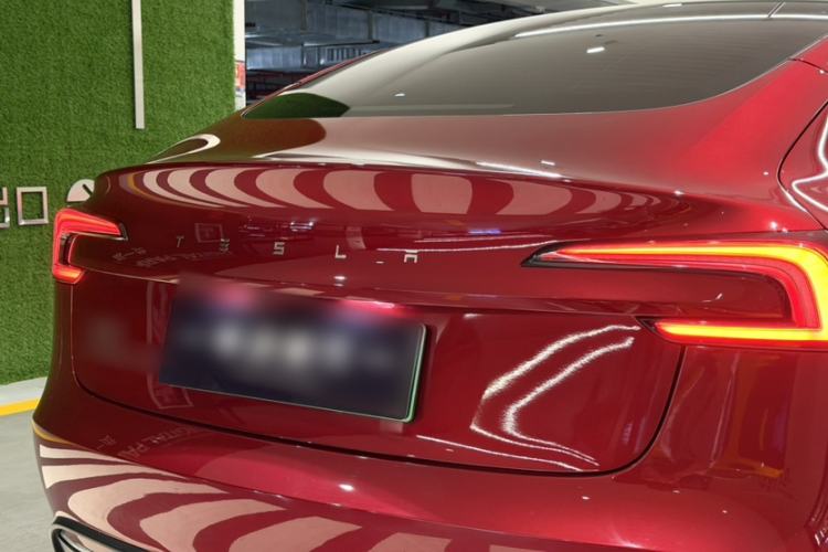 Used Tesla Model 3 2023 Rear-Wheel-Drive Version Exterior 11