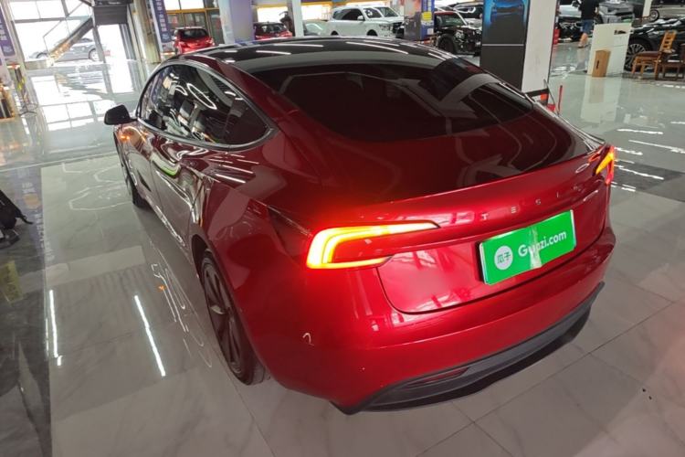 Used Tesla Model 3 2023 Rear-Wheel-Drive Version Exterior 2