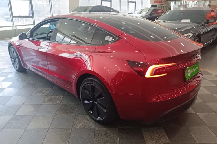 Used Tesla Model 3 2023 Long-Range All-Wheel-Drive Version Exterior 2