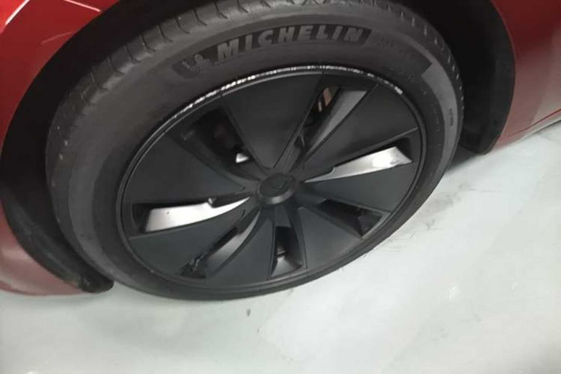 Used Tesla Model 3 2023 Rear-Wheel-Drive Version Exterior 4