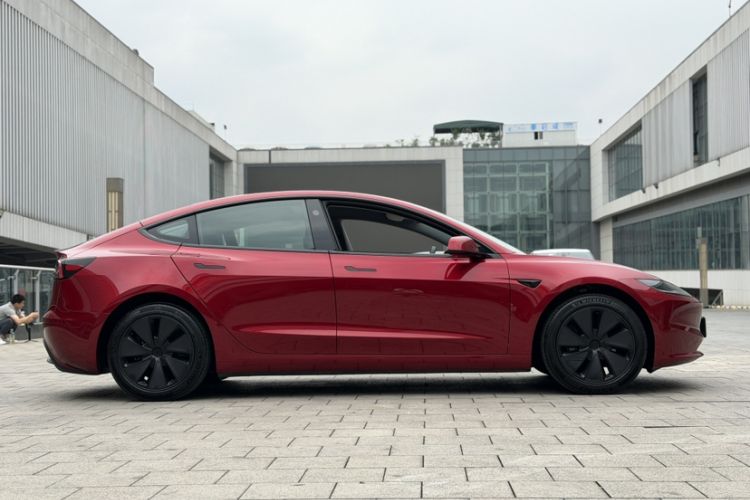 Used Tesla Model 3 2023 Rear-Wheel-Drive Version Exterior 6