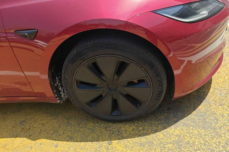 Used Tesla Model 3 2023 Rear-Wheel-Drive Version Exterior 7