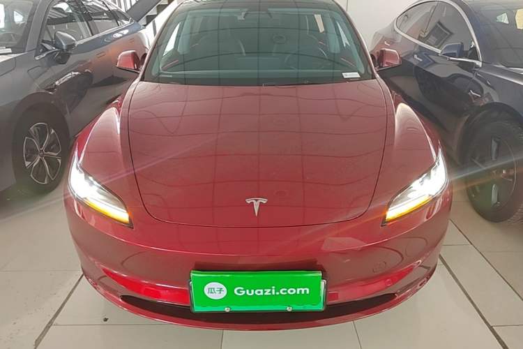 Used Tesla Model 3 2023 Rear-Wheel-Drive Version Front