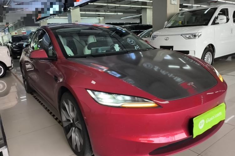 Used Tesla Model 3 2023 Long-Range All-Wheel-Drive Version Front Right 45 Deg