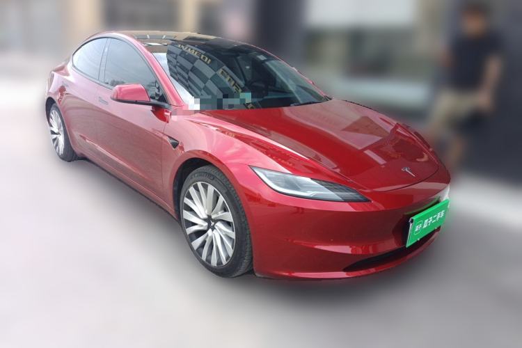Used Tesla Model 3 2023 Long-Range All-Wheel-Drive Version Front Right 45 Deg
