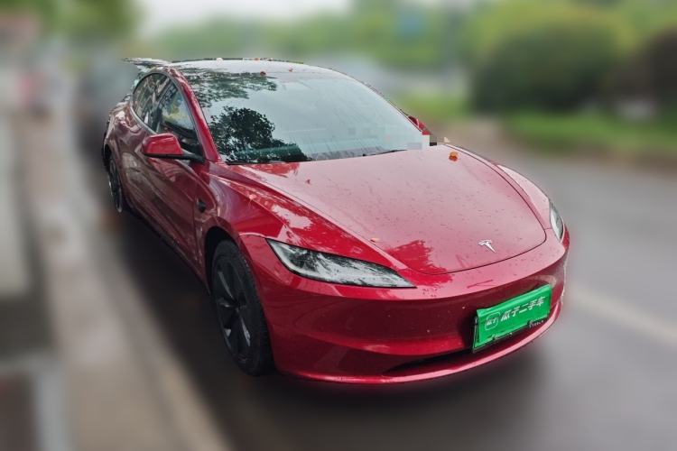 Used Tesla Model 3 2023 Rear-Wheel-Drive Version Front Right 45 Deg