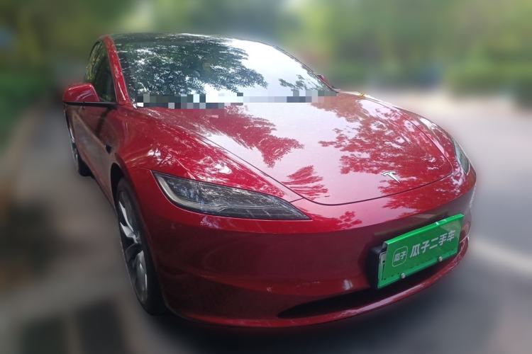 Used Tesla Model 3 2023 Long-Range All-Wheel-Drive Version Front Right 45 Deg