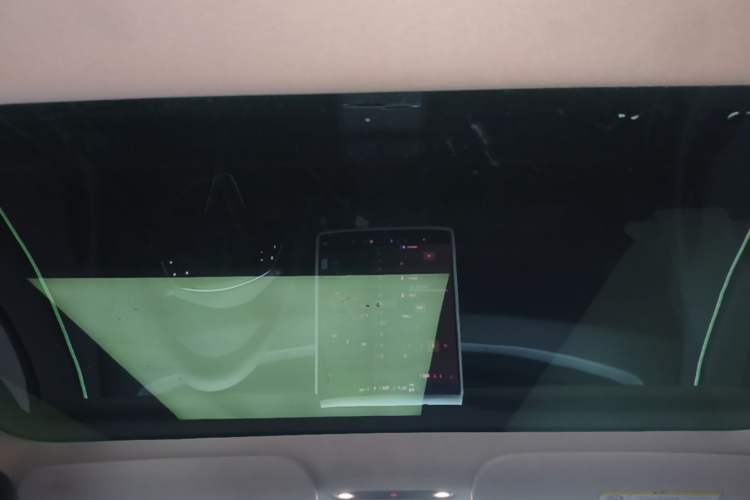 Used Tesla Model 3 2023 Rear-Wheel-Drive Version Headliner