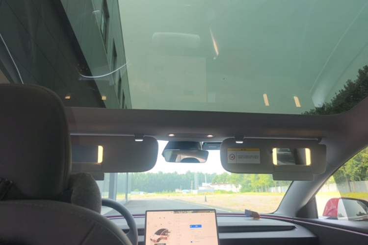 Used Tesla Model 3 2023 Rear-Wheel-Drive Version Headliner