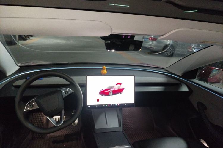 Used Tesla Model 3 2023 Rear-Wheel-Drive Version Interior 2