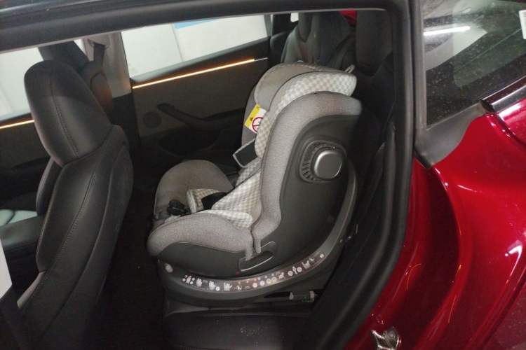 Used Tesla Model 3 2023 Rear-Wheel-Drive Version Interior 4