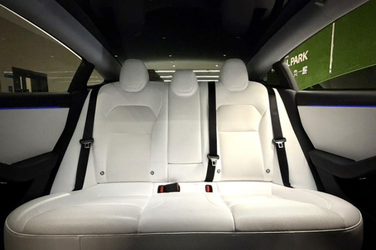 Used Tesla Model 3 2023 Rear-Wheel-Drive Version Interior 8