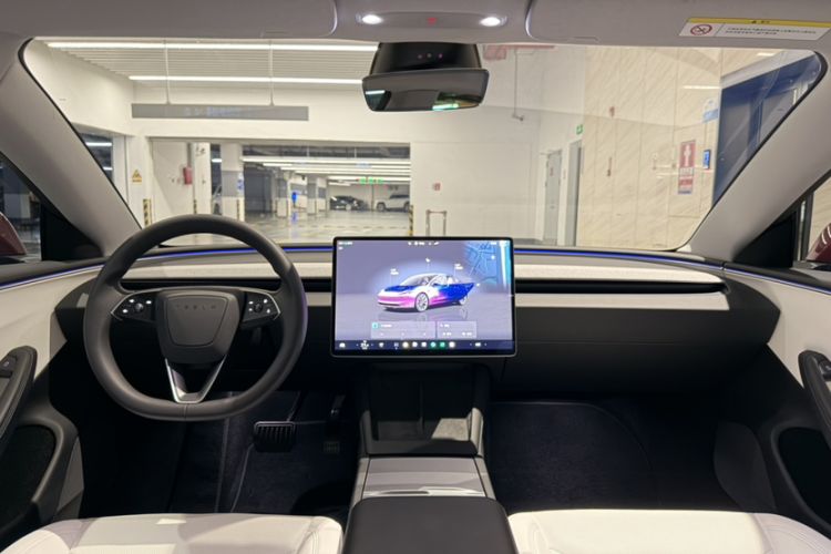 Used Tesla Model 3 2023 Rear-Wheel-Drive Version Interior 9