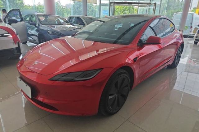 Used Tesla Model 3 2023 Rear-Wheel-Drive Version