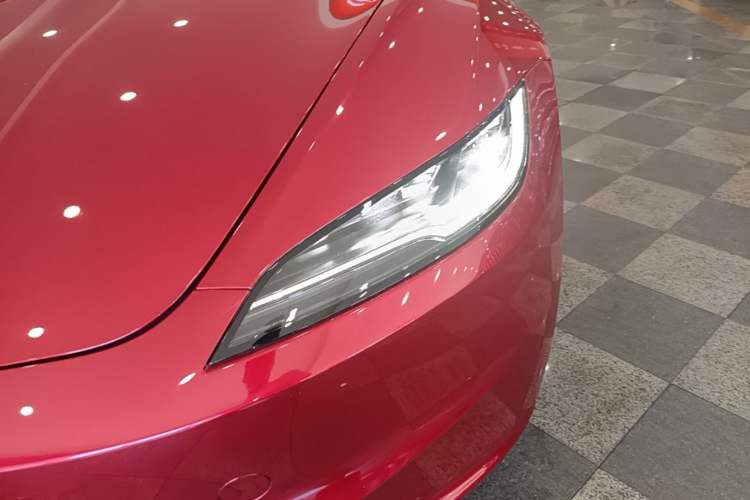 Used Tesla Model 3 2023 Long-Range All-Wheel-Drive Version Left Front Headlight