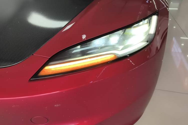 Used Tesla Model 3 2023 Long-Range All-Wheel-Drive Version Left Front Headlight