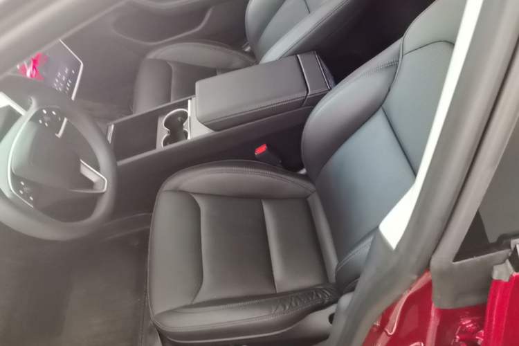 Used Tesla Model 3 2023 Rear-Wheel-Drive Version Left Front Seat