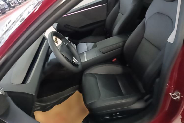 Used Tesla Model 3 2023 Rear-Wheel-Drive Version Left Front Seat